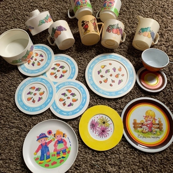 Vintage Mixed Play Set Dishes & Cups